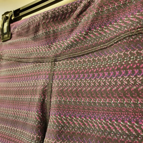 Ivivva patterned leggings - Picture 3 of 6